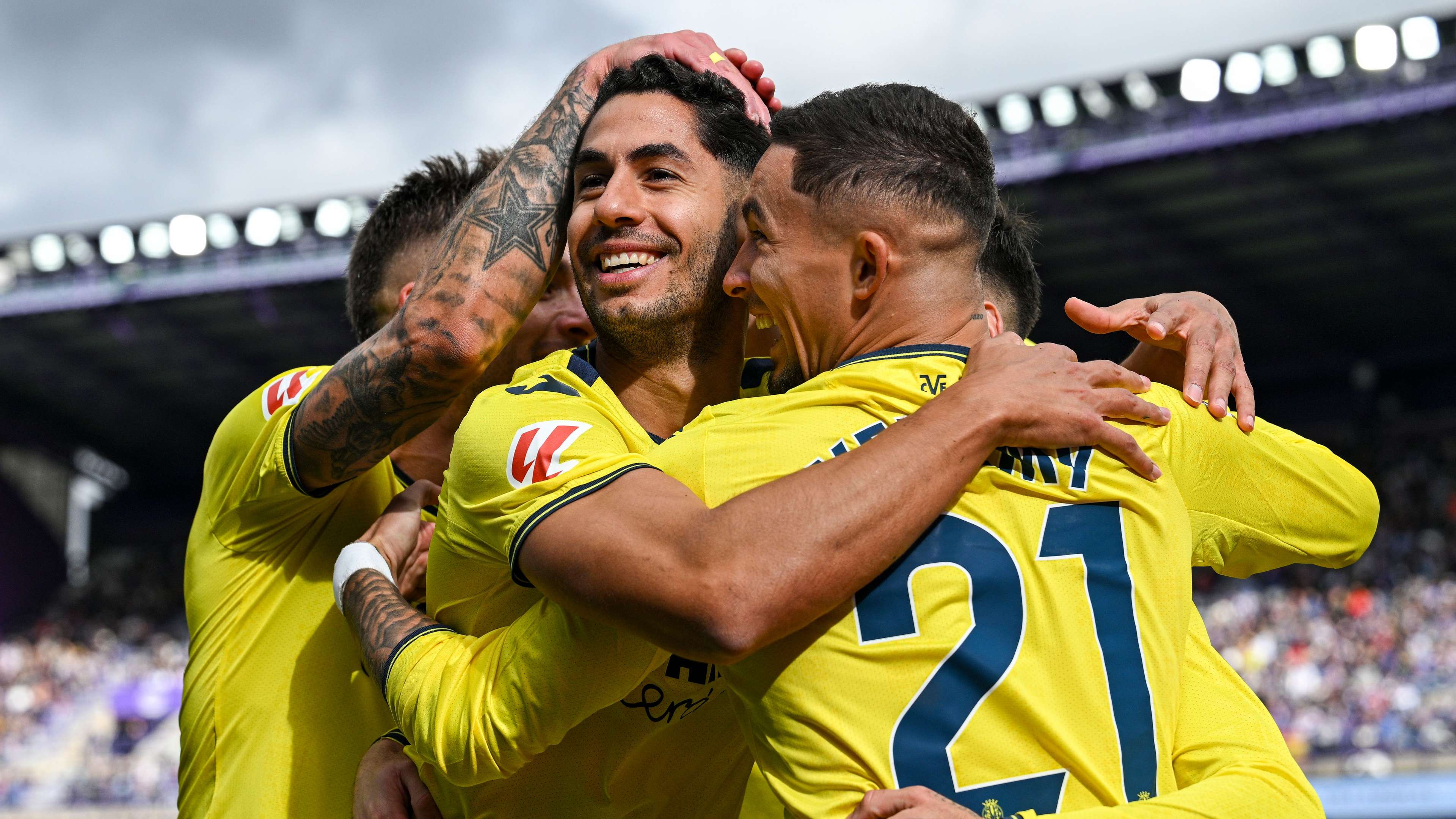 巴黎横扫克罗地亚,皮克点燃赛场 巴黎横扫克罗地亚,皮克点燃赛场