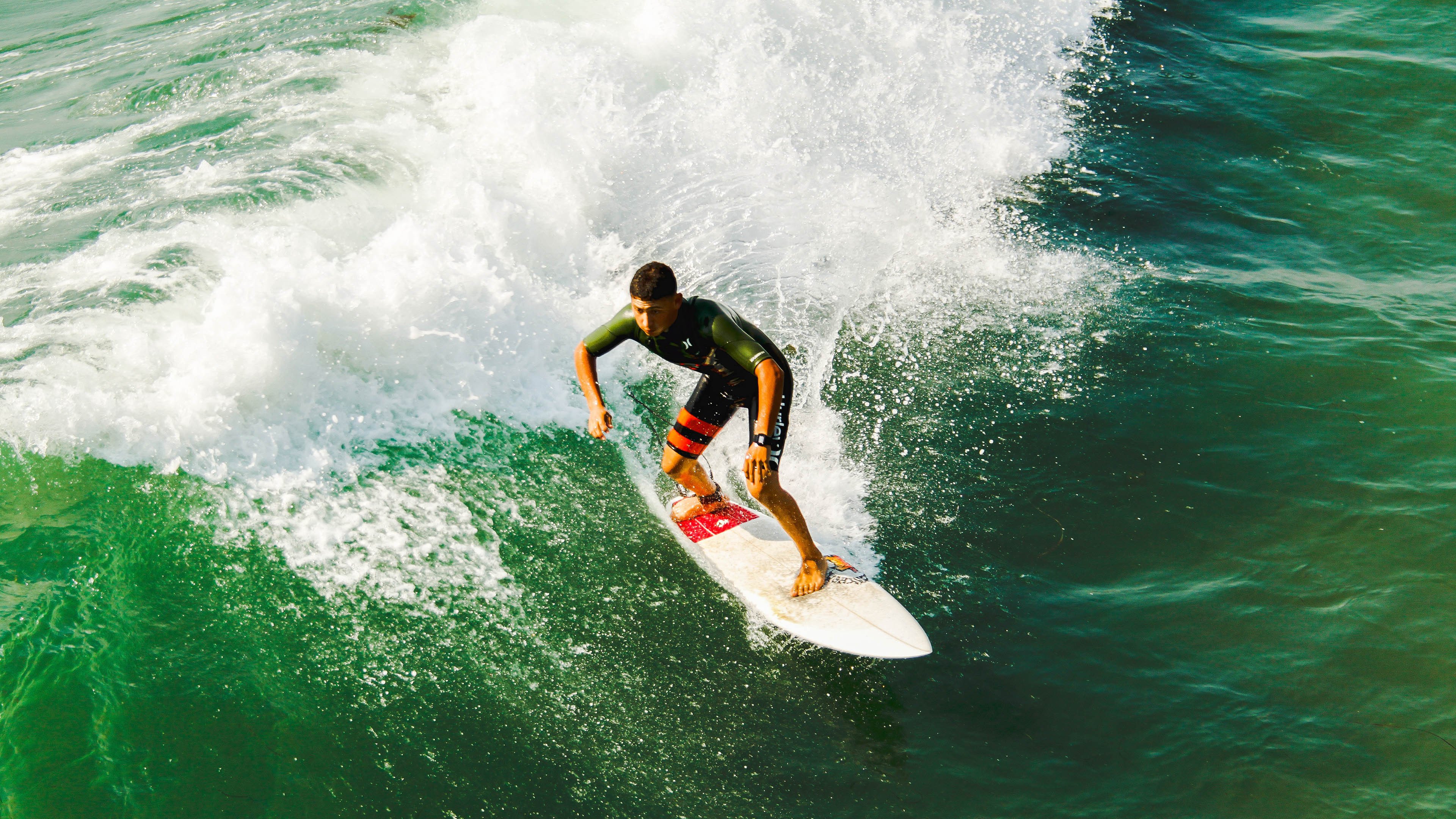 雷速APP-骑士火力全开压制新疆队，西亚卡姆生涯之夜闪耀全场