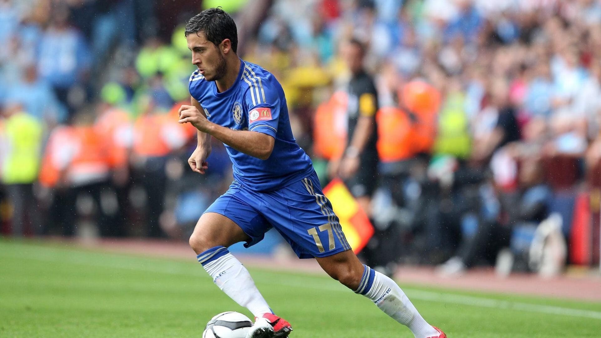 跨界主宰，从NBA的绿军铁锁到英超争冠幻境，利拉德的接管启示录